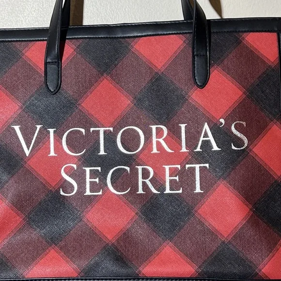 Victoria's Secret Open Top Weekender Holiday Black Red Plaid Women Tote Bag NWOT - Picture 3 of 12